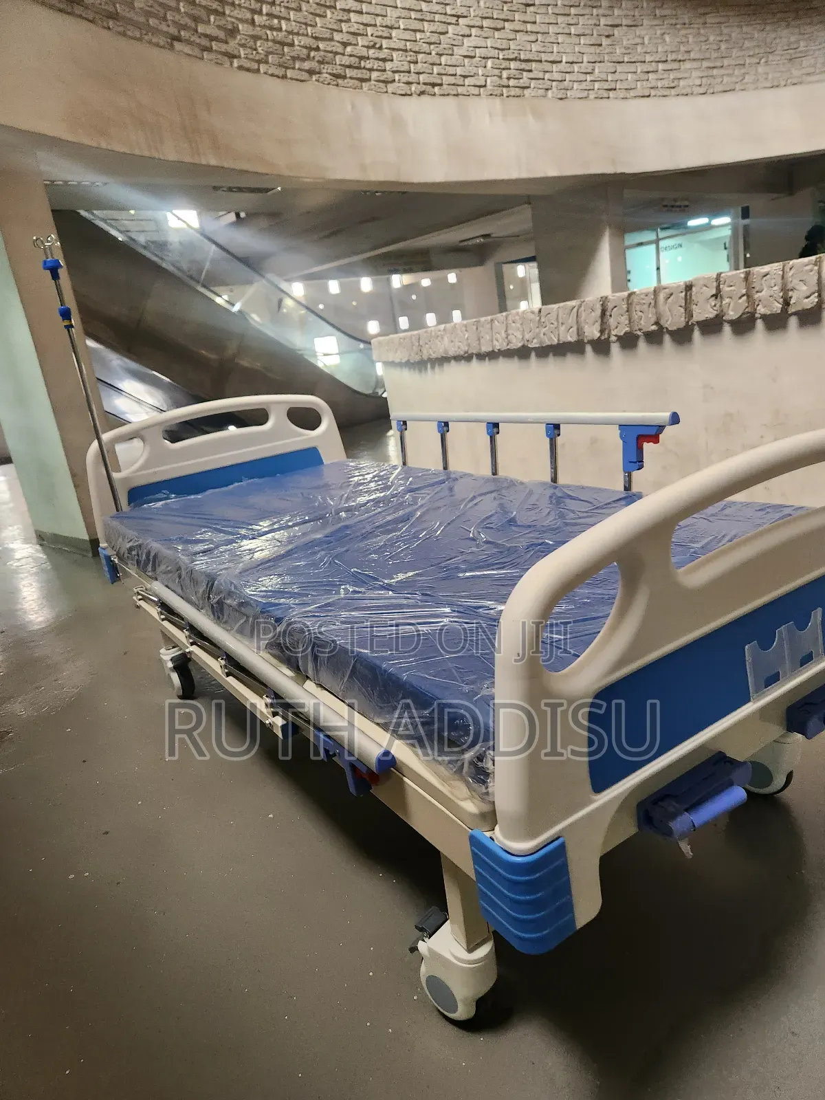 How to Use a Homecare (2 Function) Hospital Bed | Manual Medical Bed