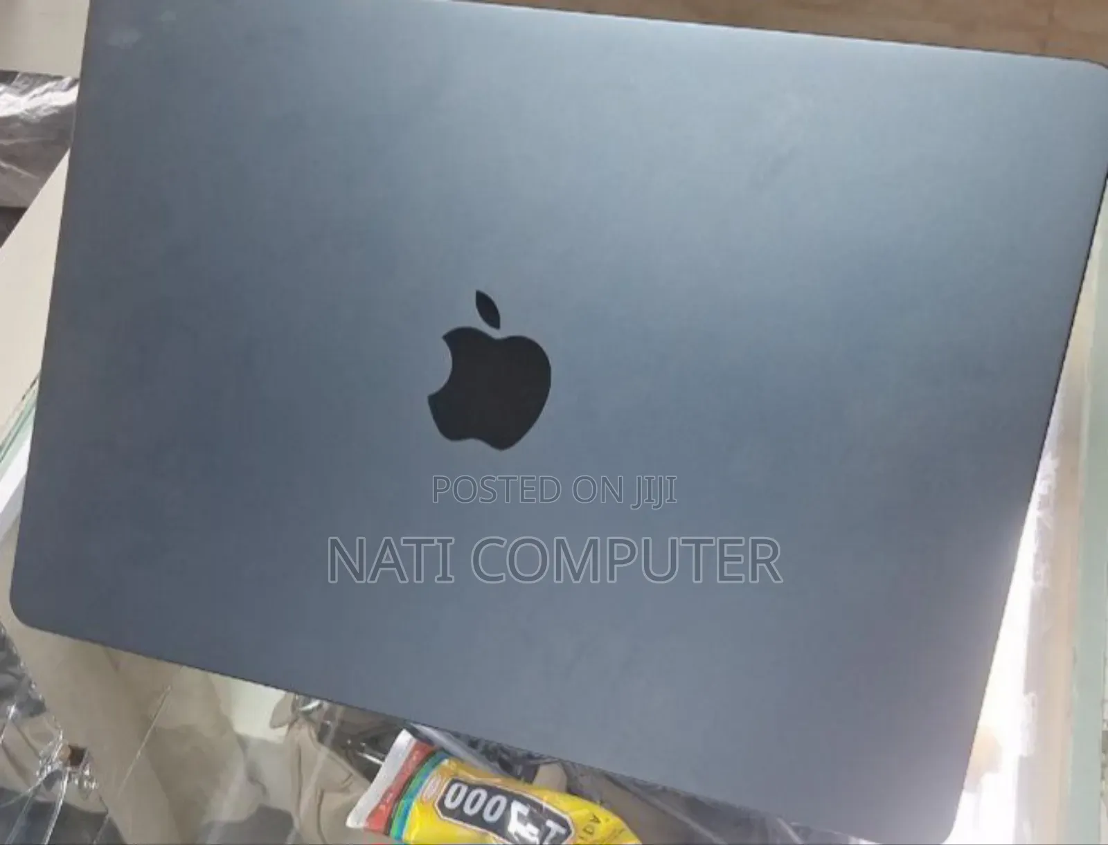 New Laptop Apple MacBook Air 2025 M4 13-Inch 16GB Apple M4 SSD 256GB