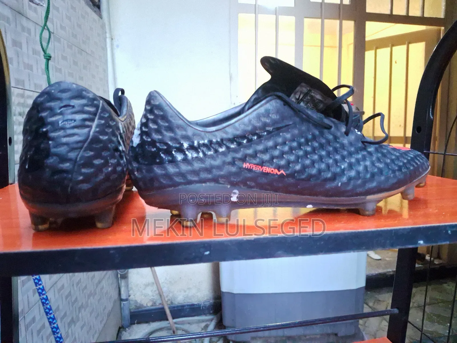የእግር ኳስ ጫማ,ታኬታ,Football Boots,Nike,Original