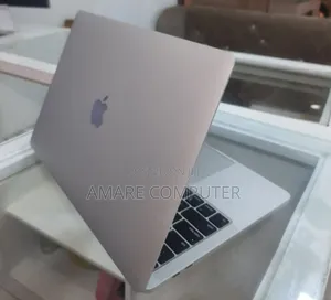 New Laptop Apple MacBook Air 2020 8GB Intel Core i5 SSD 256GB