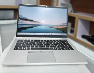 New Laptop HP EliteBook 840 G8 16GB Intel Core I7 SSD 512GB