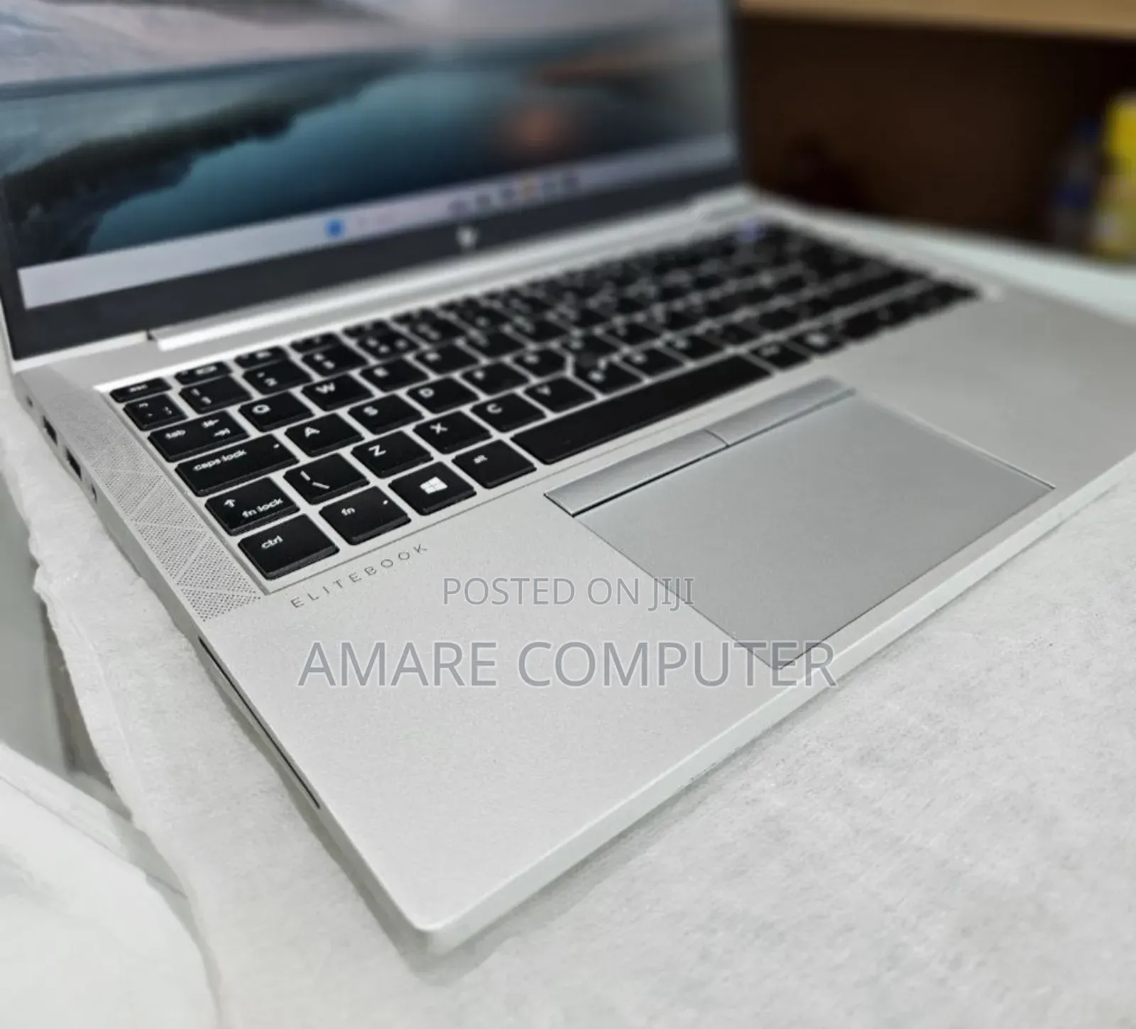 New Laptop HP EliteBook 840 G8 16GB Intel Core I7 SSD 512GB