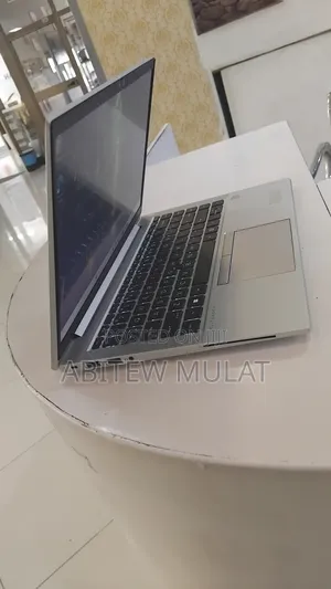 New Laptop HP EliteBook 840 G8 16GB Intel Core I7 SSD 512GB