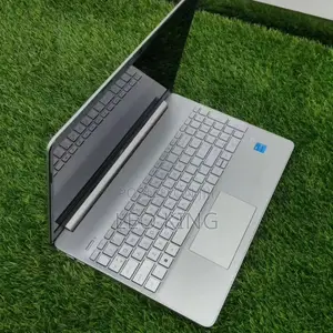 New Laptop HP 15-Dy1032wm 8GB Intel Core I5 HDD 1T