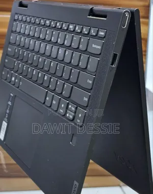 New Laptop Lenovo Yoga 7i 12GB Intel Core I5 SSD 512GB