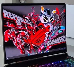 New Laptop Asus ROG Strix G17 32GB Intel Core Ultra 9 SSD 2T