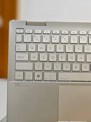 New Laptop HP Pavilion X360 8GB Intel Core I5 SSD 512GB