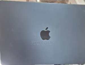 New Laptop Apple MacBook Air 2022 M2 16GB Intel Core I7 SSD 1T