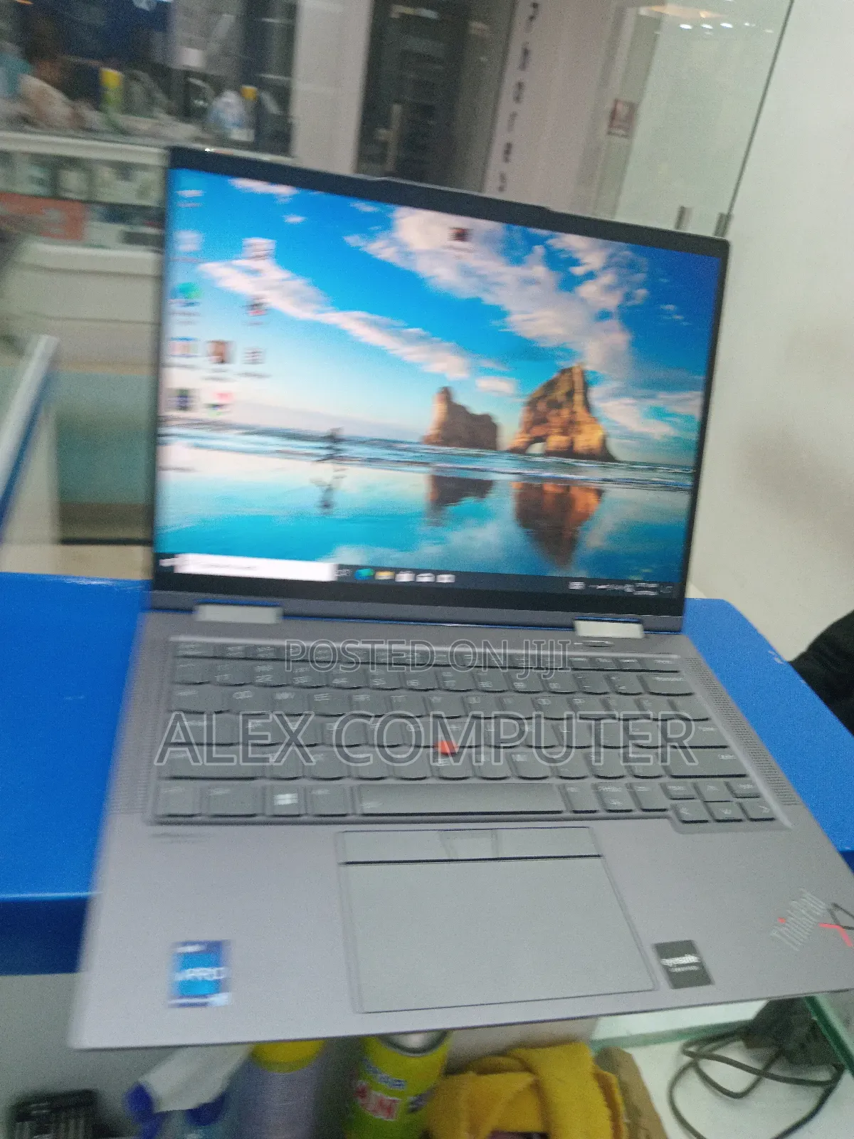 New Laptop Lenovo Thinkpad X1 Yoga 32GB Intel Core I7 SSD 512GB