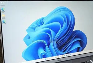 New Dell Inspiron 27 All-in-One 12GB Intel Core i7 SSD 512GB