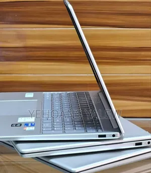 New Laptop HP Stream Notebook 16GB Intel Core I5 SSD 512GB