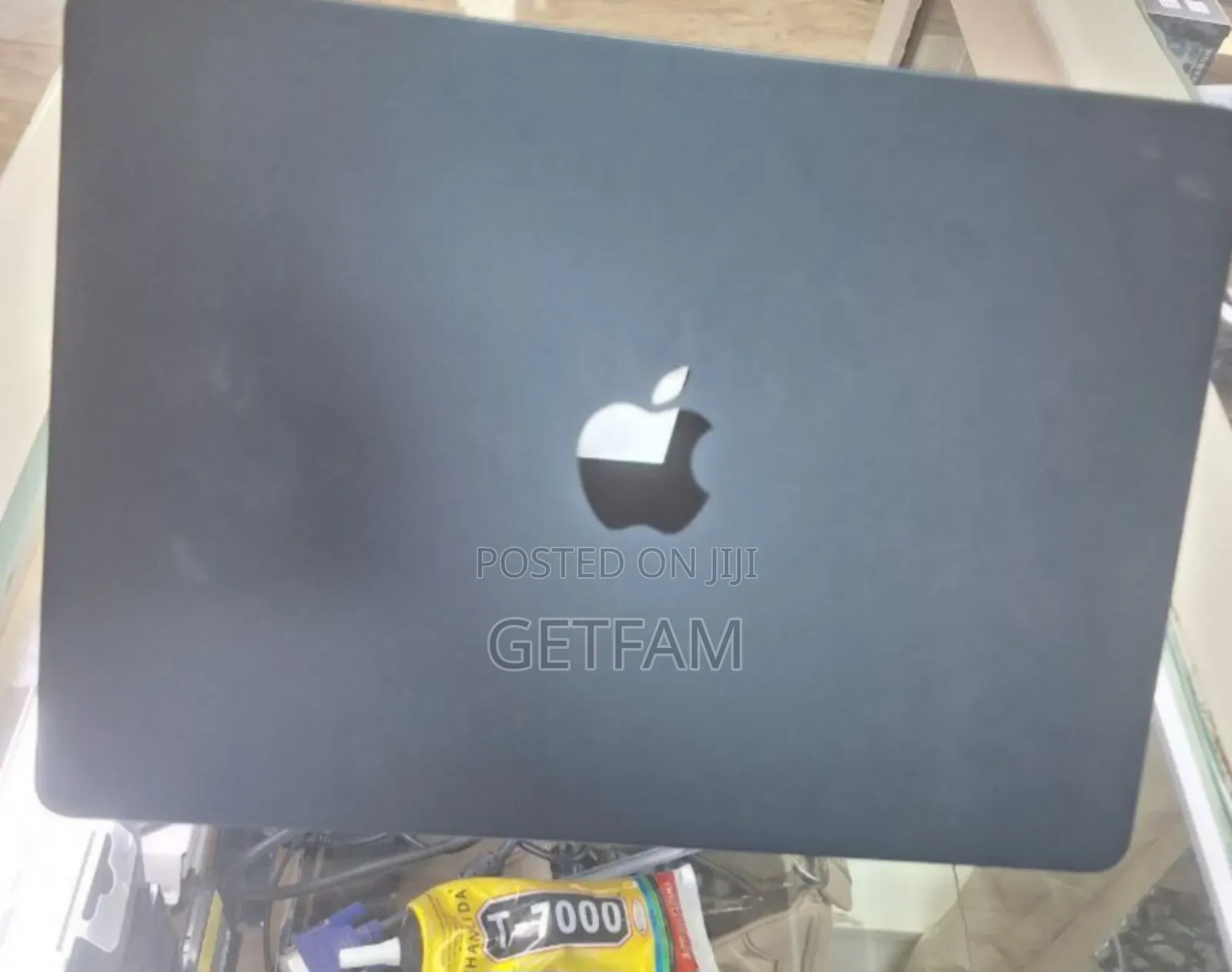 New Laptop Apple MacBook 2015 16GB Apple M4 SSD 256GB