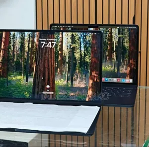 New Laptop Apple MacBook Air 2025 M4 13-Inch 16GB Apple M4 SSD 256GB