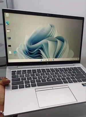 New Laptop HP EliteBook 840 G8 16GB Intel Core I7 SSD 512GB