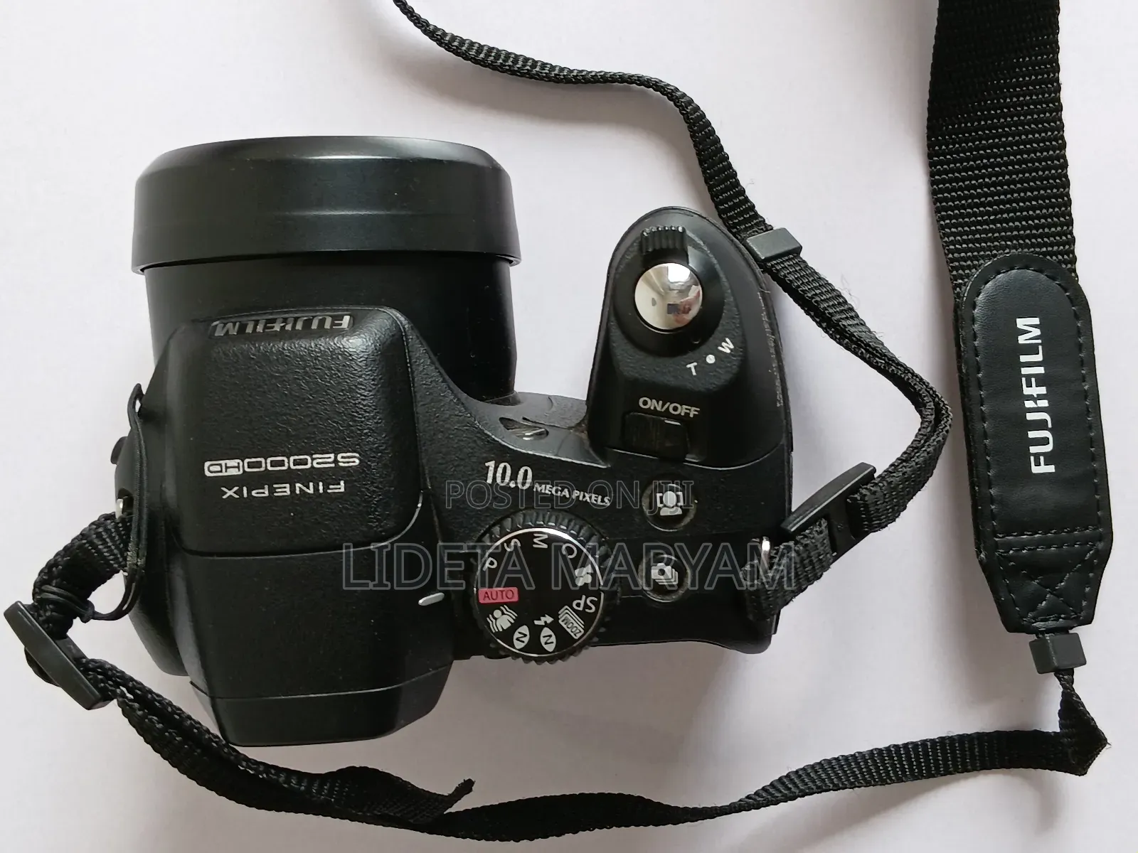 Fujifilm S2000hd