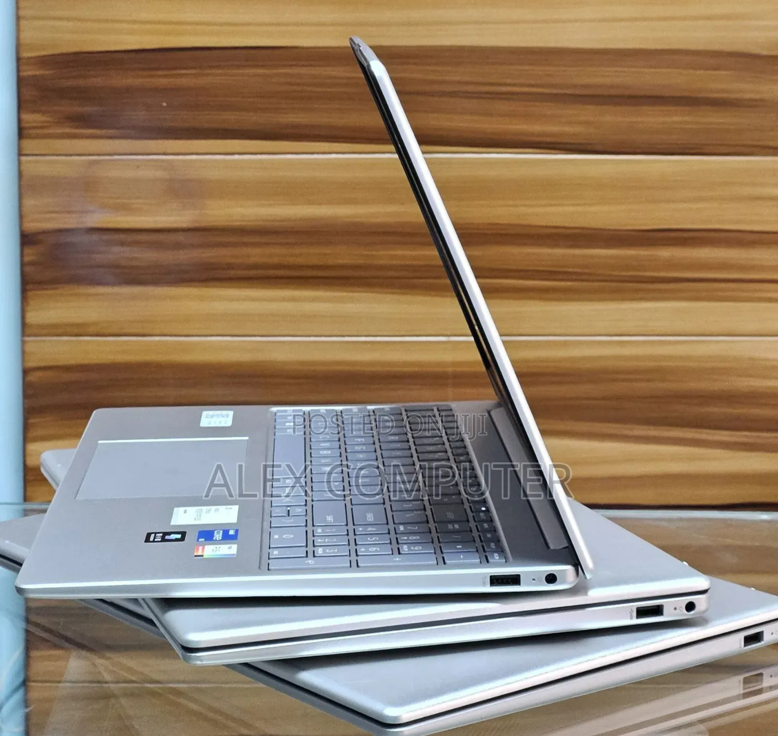 New Laptop HP Stream Notebook 16GB Intel Core I5 SSD 512GB