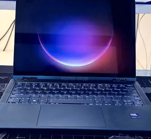 New Laptop Lenovo Yoga 7i 16GB Intel Core Ultra 7 SSD 512GB