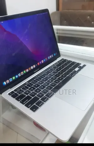 New Laptop Apple MacBook Pro 8GB Intel Core I5 SSD 256GB
