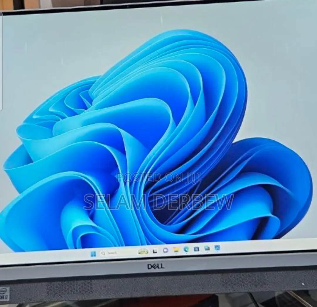 New Dell Inspiron 27 All-in-One 12GB Intel Core I7 SSD 512GB