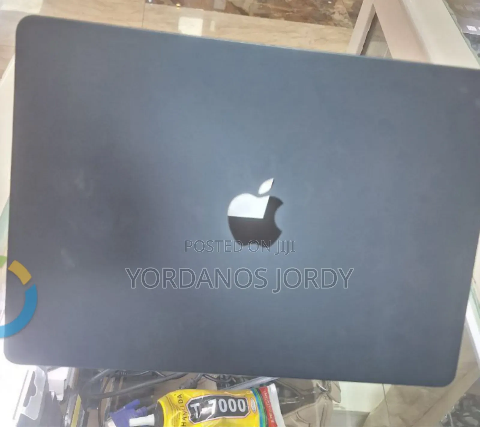 New Laptop Apple MacBook Air 2025 M4 13-Inch 16GB Apple M4 SSD 512GB