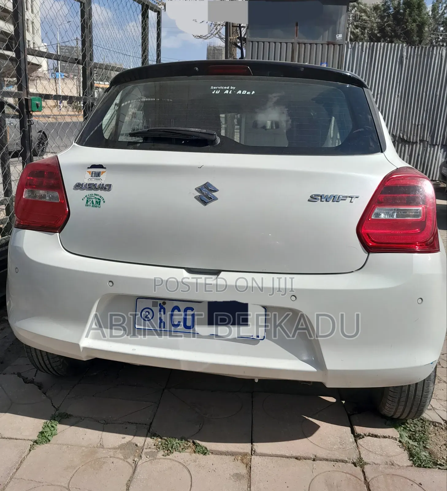 Suzuki Swift 2022 White