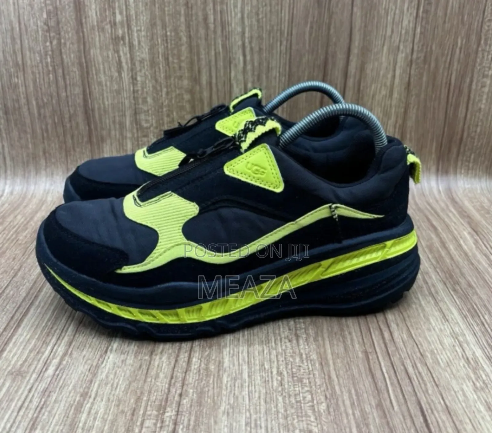 Ugg Women's Sneakers Black Yellow Suede Platform Zip