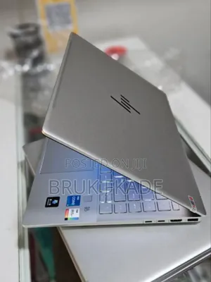 New Laptop HP Pavilion 14 16GB Intel Core I5 SSD 1T