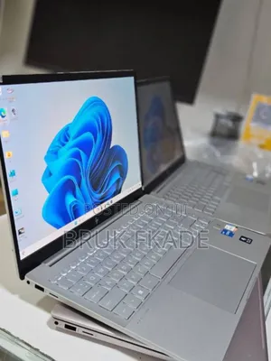 New Laptop HP Pavilion 14 16GB Intel Core I5 SSD 1T