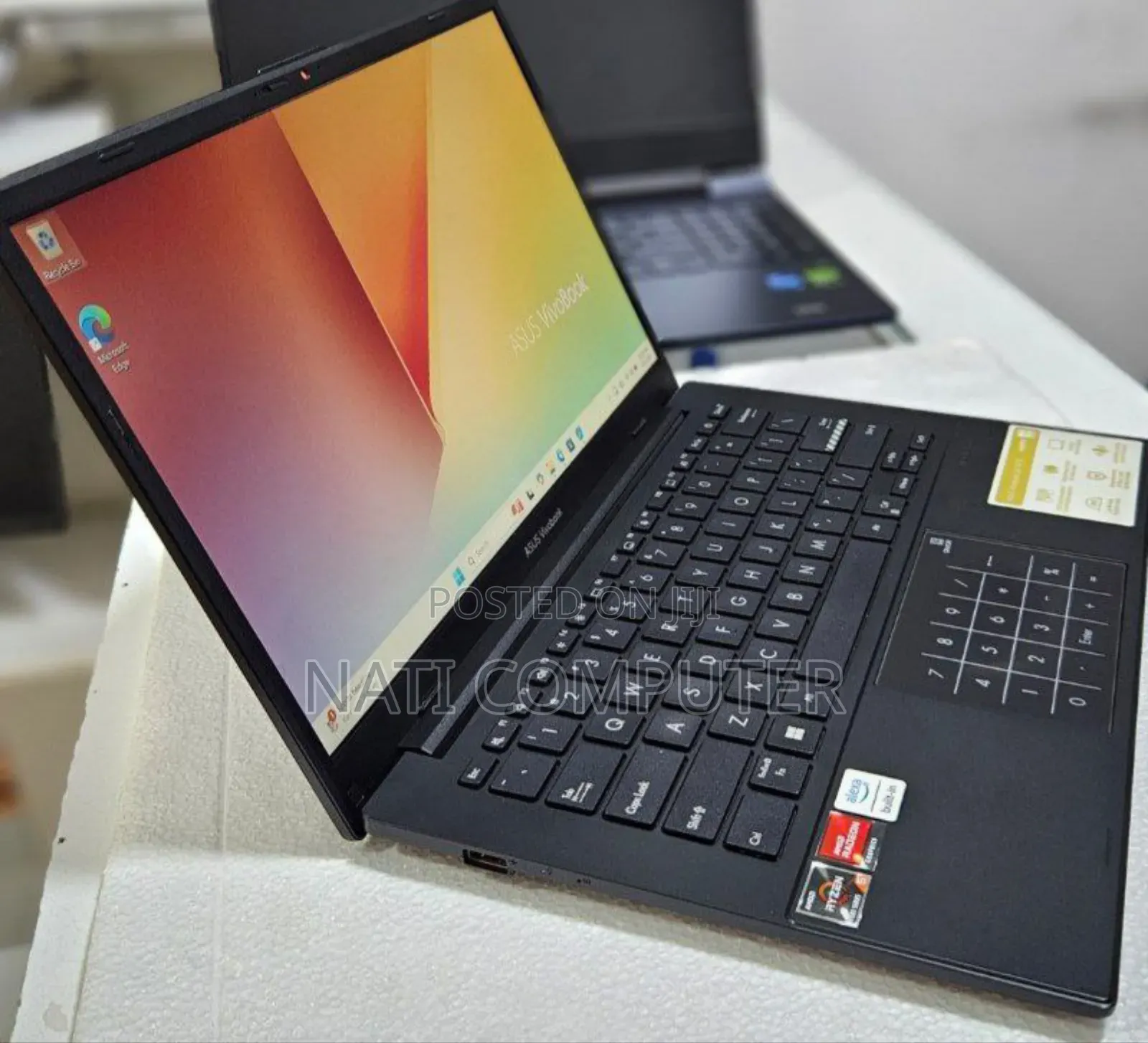 New Laptop Asus 16GB AMD Ryzen 5 SSD 512GB