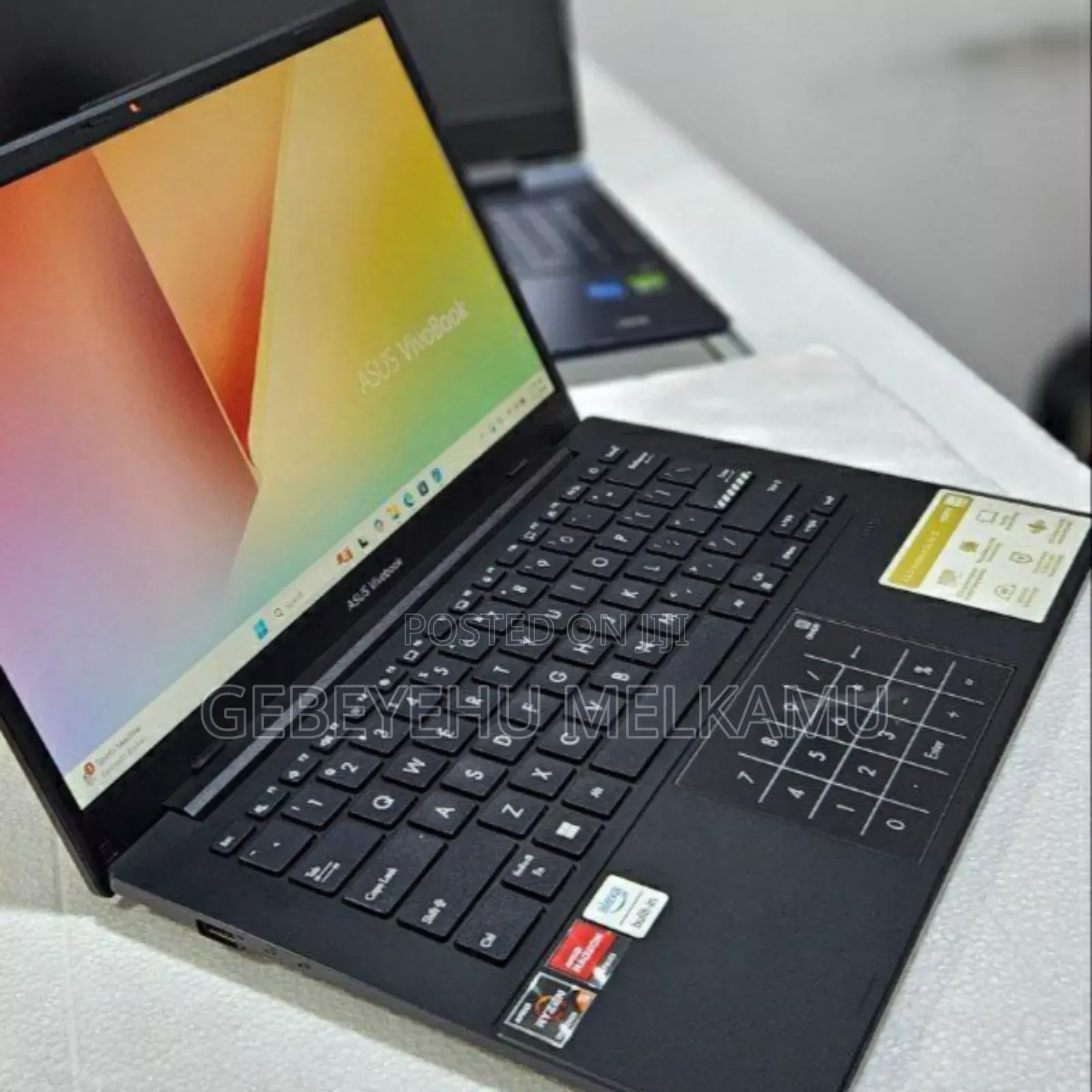 New Laptop Asus 16GB AMD Ryzen 5 SSD 512GB