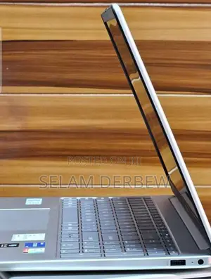 New Laptop HP Stream Notebook 16GB Intel Core I5 SSD 512GB