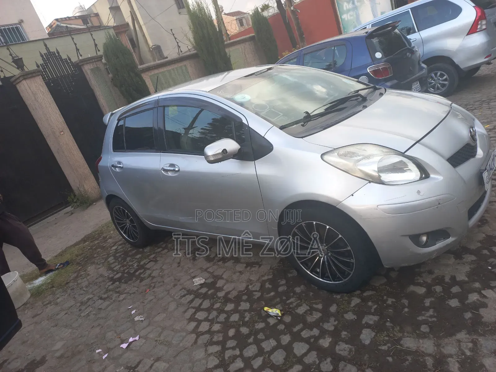 Toyota Yaris 2010 Silver