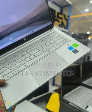 New Laptop HP Pavilion 14 16GB Intel Core I5 SSD 512GB