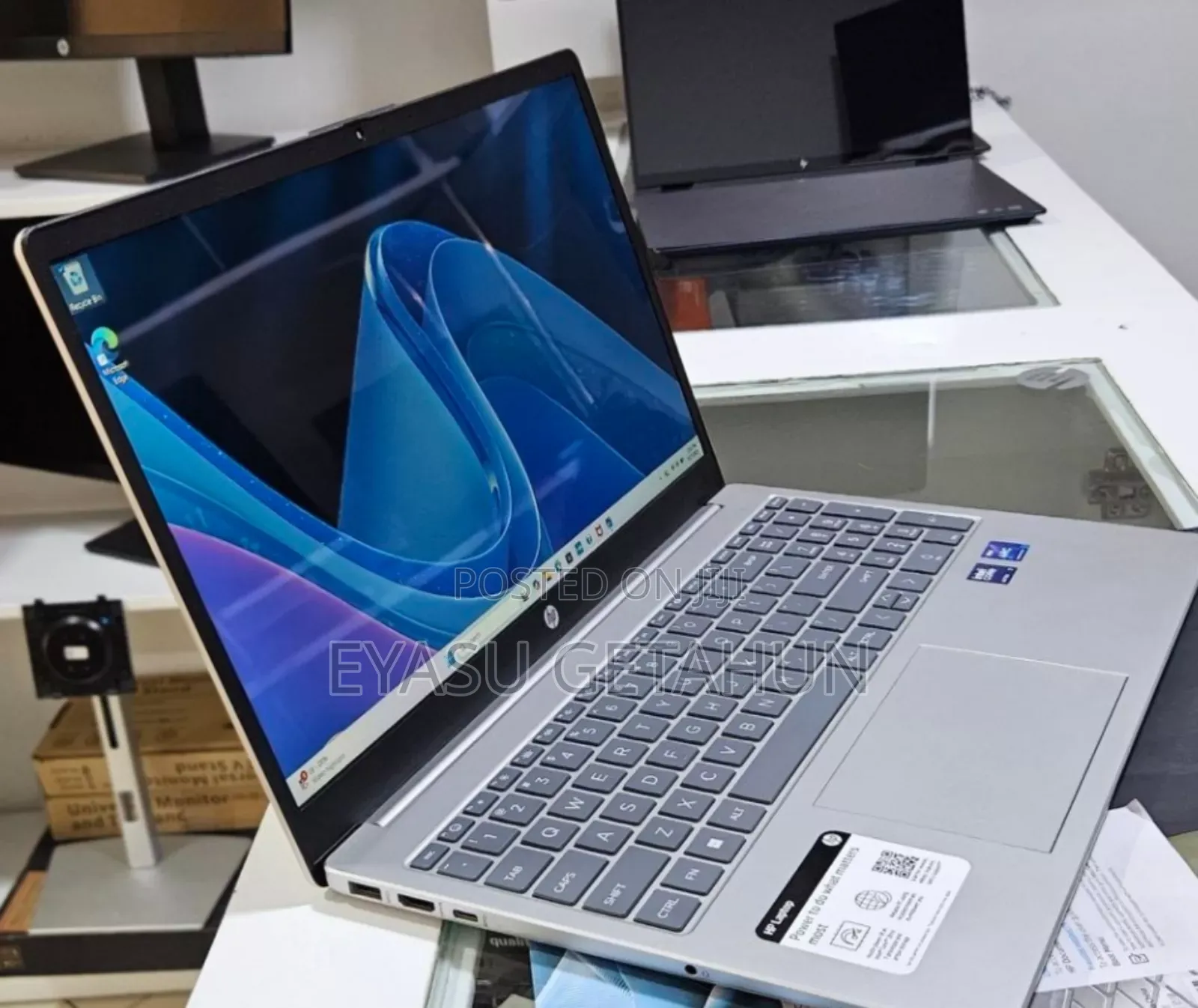 New Laptop HP Envy Ultrabook 6 16GB Intel Core Ultra 7 SSD 512GB