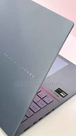 New Laptop Asus Vivobook 16 32GB Intel Core Ultra 9 SSD 512GB