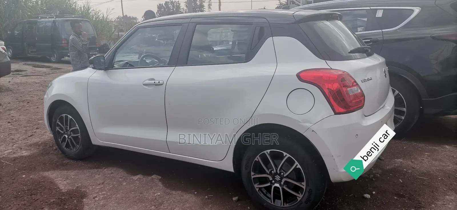 Suzuki Swift 2022 White