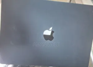 New Laptop Apple MacBook Air 2025 M4 13-Inch 16GB Apple M4 SSD 256GB