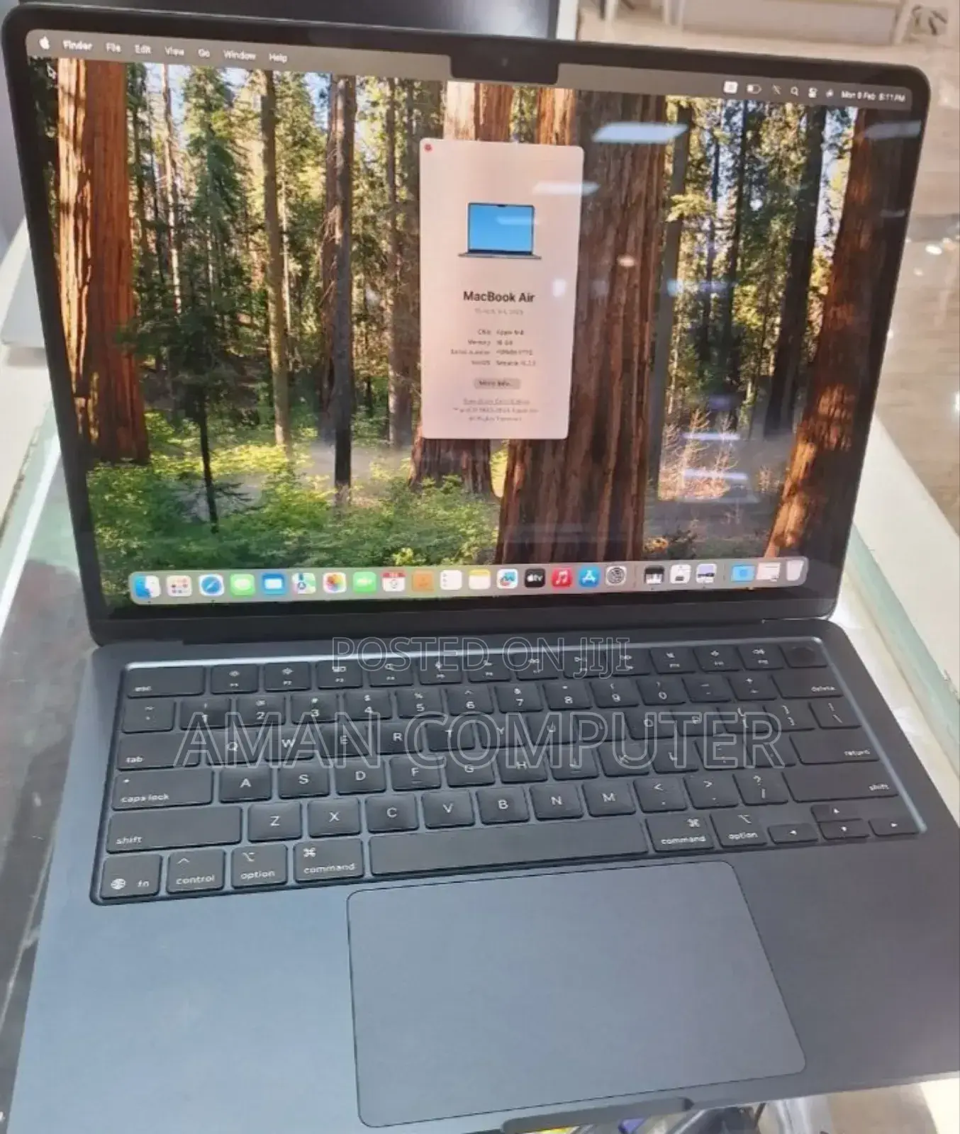 New Laptop Apple MacBook Air 2025 M4 13-Inch 16GB Apple M4 SSD 256GB