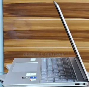 New Laptop HP Stream Notebook 16GB Intel Core I5 SSD 512GB