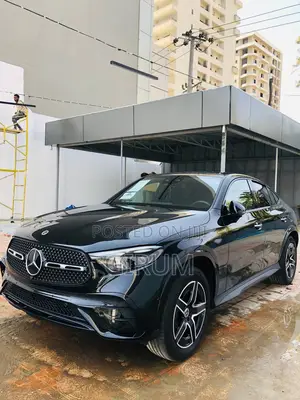 New Mercedes-Benz GLC-Class GLC 300 2023 Black