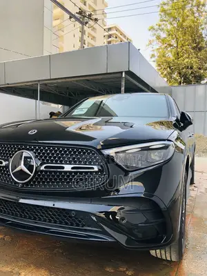 New Mercedes-Benz GLC-Class GLC 300 2023 Black