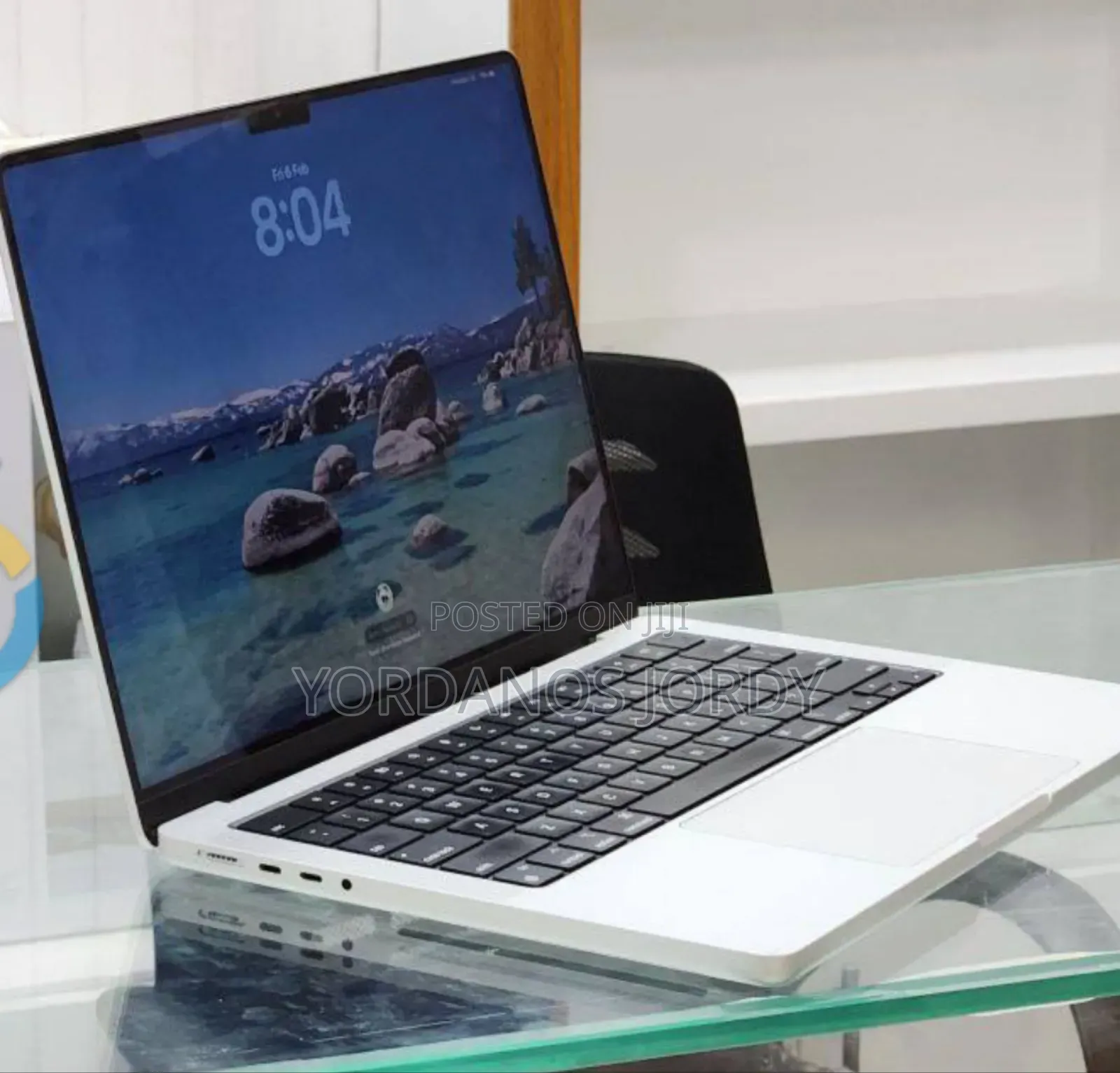 New Laptop Apple MacBook Pro M1 16GB Apple M1 Pro SSD 512GB