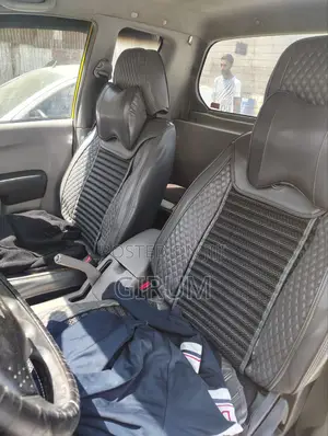 Mitsubishi L200 Double Cab 2.5 136hp 2008 Yellow