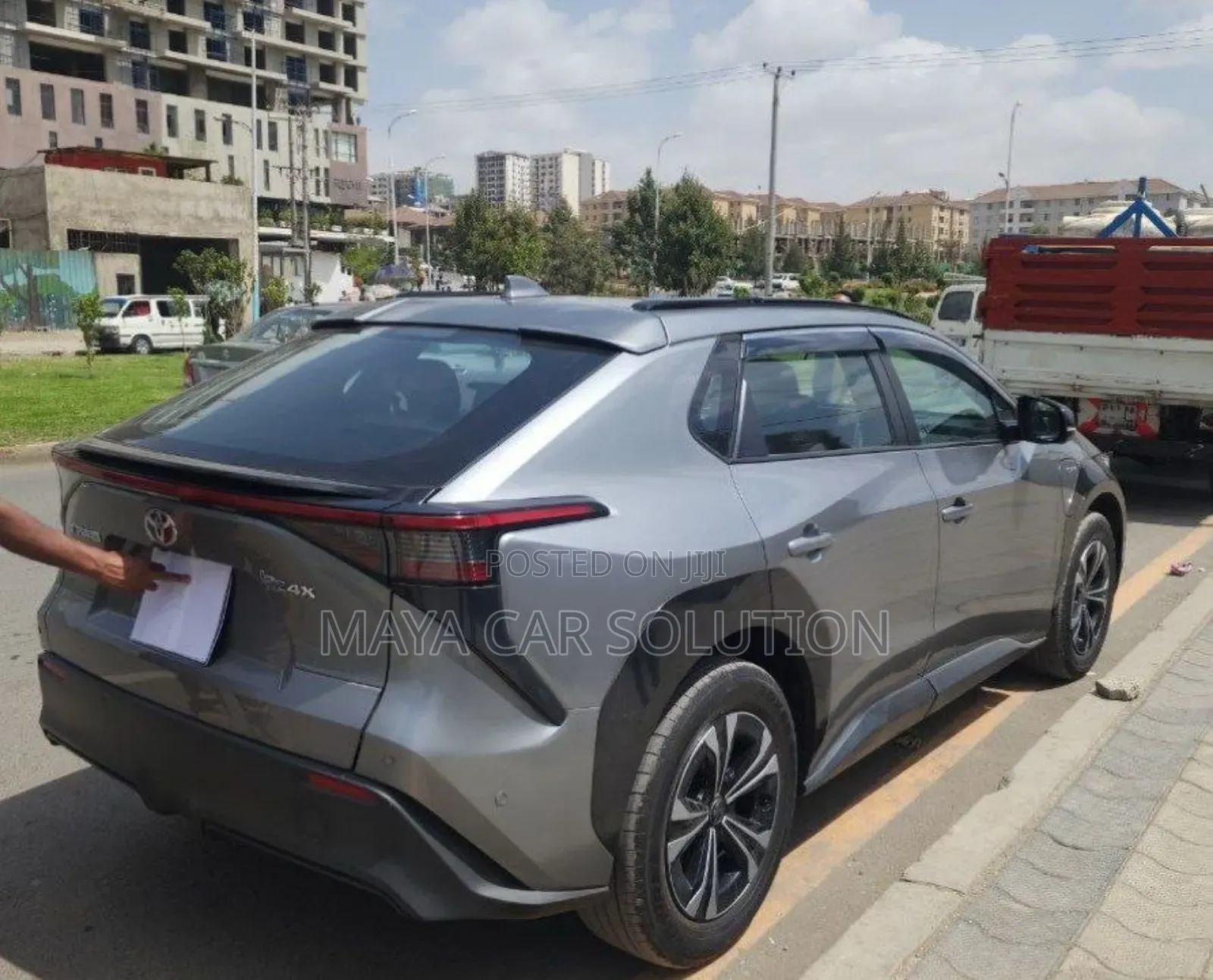 Toyota bZ4X 2024 Gray