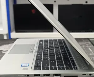 New Laptop HP EliteBook 840 G5 16GB Intel Core I7 SSD 512GB