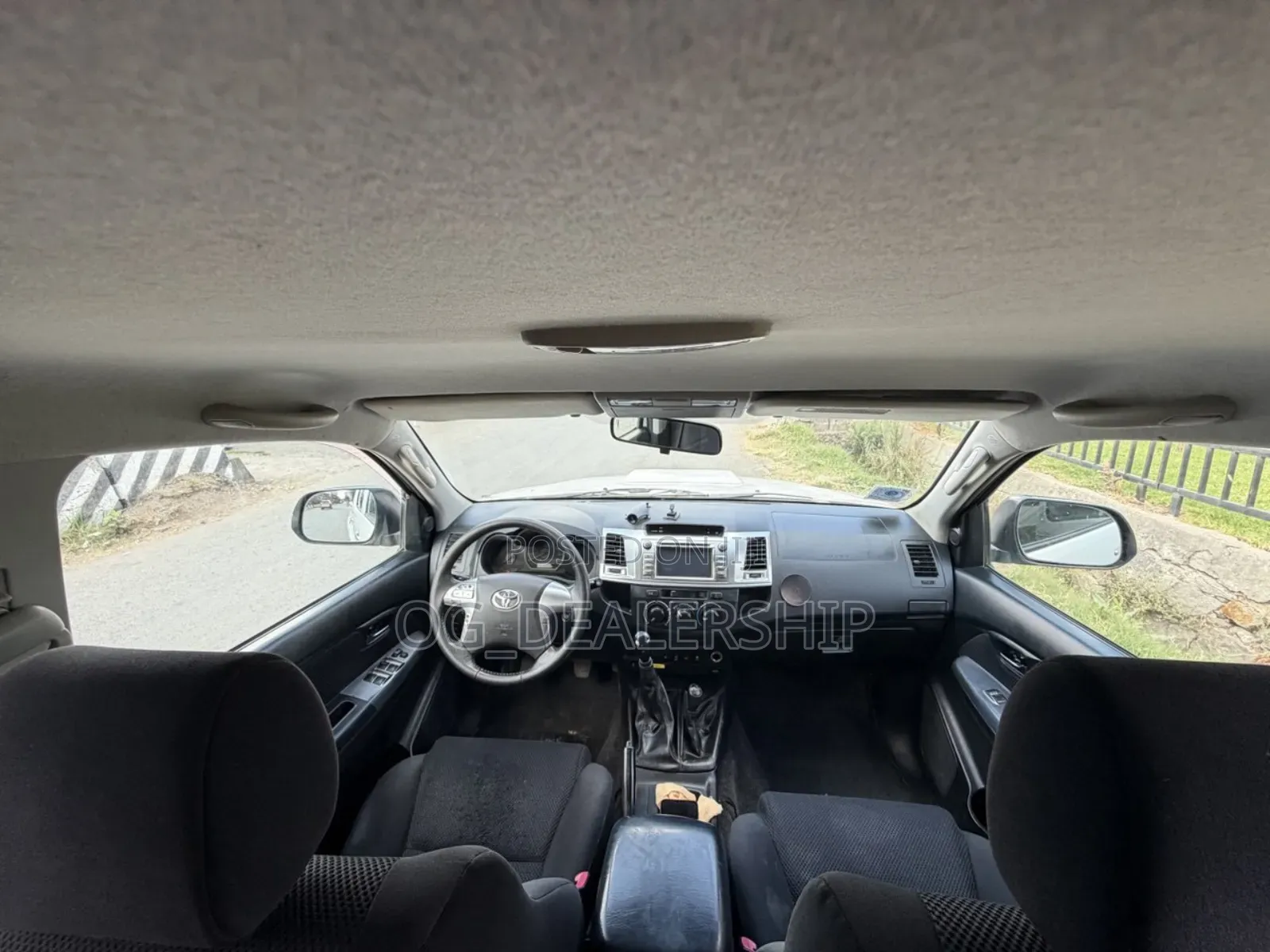 Toyota Hilux 3.0 D-4D 4x4 2015 White