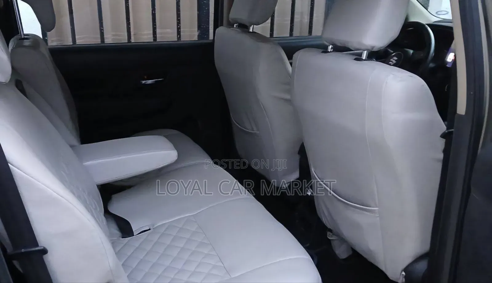 Suzuki Ertiga 2022 Gray