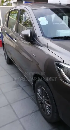 Suzuki Ertiga 2022 Gray