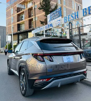 Hyundai Tucson 2021 Silver