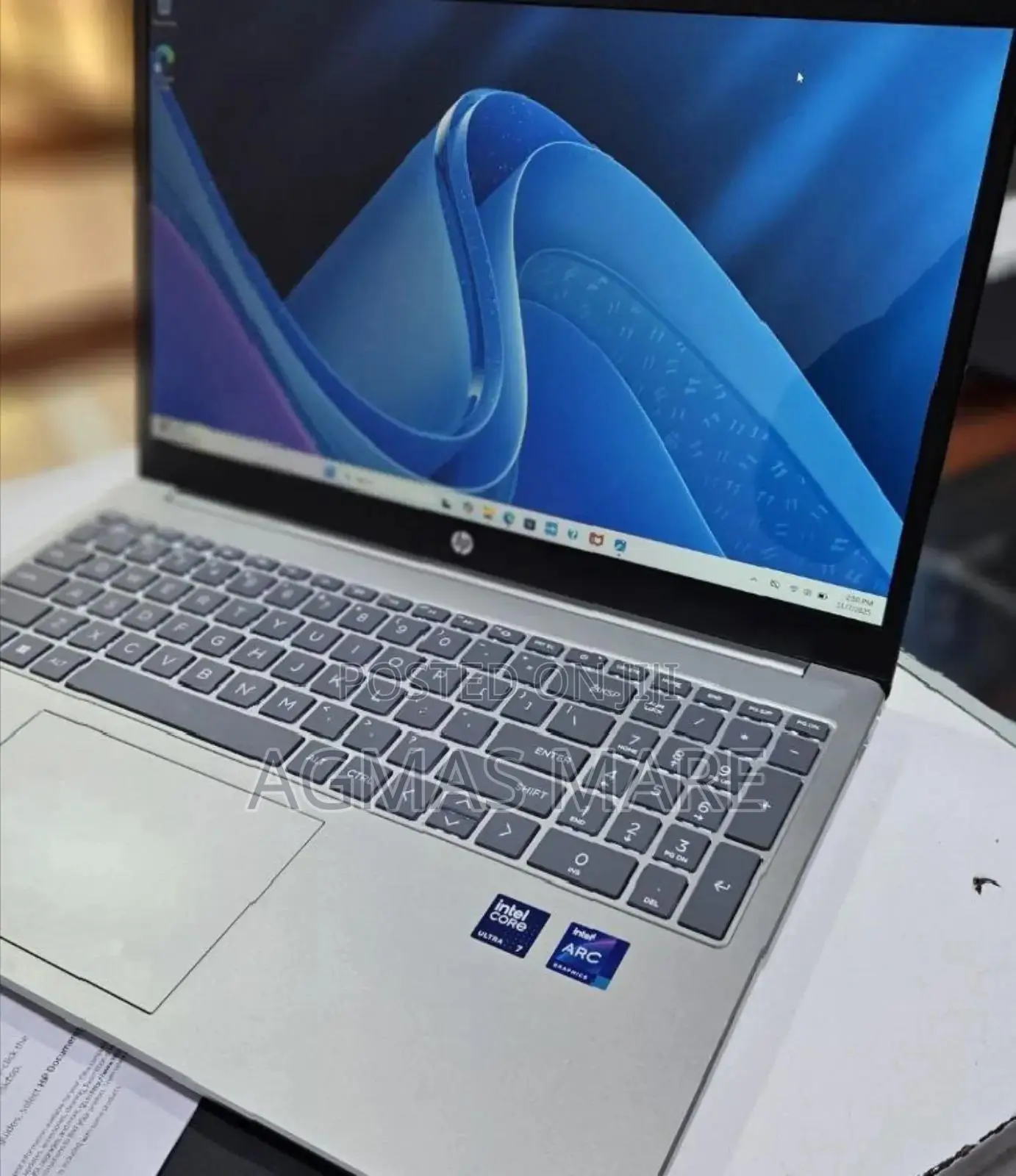 New Laptop HP OmniBook 5 16" 16GB Intel Core Ultra 7 SSD 512GB